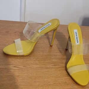 Steve Madden Clarabeth Yellow Clear Mule